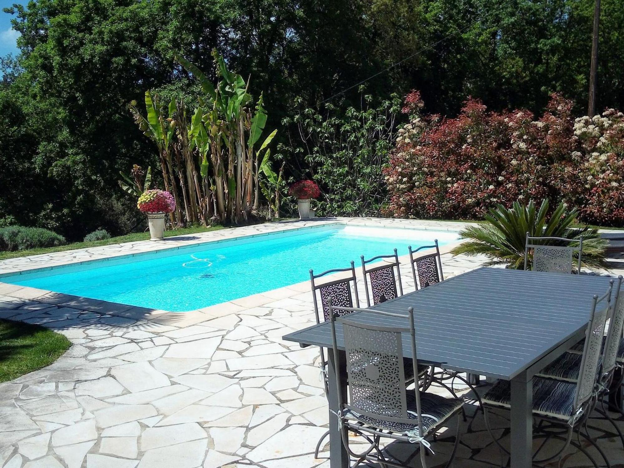 Peaceful Villa In Saint Paul De Vence With Pool Exterior photo