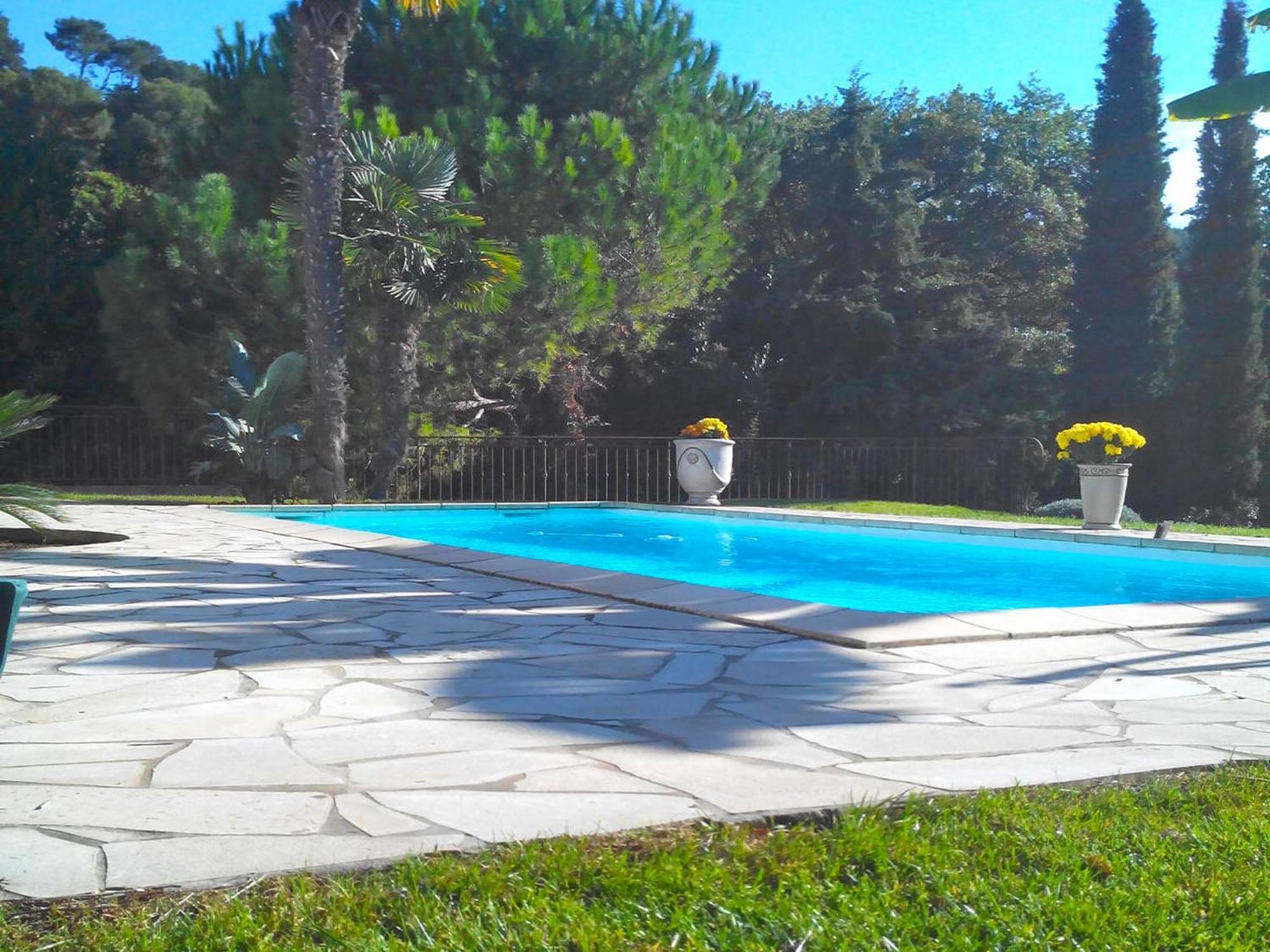 Peaceful Villa In Saint Paul De Vence With Pool Exterior photo